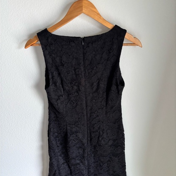 Quiet Luxury Nicole Miller Black Lace Dress with feather details in size 2 - Picture 7 of 10